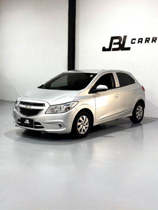 CHEVROLET ONIX 1.0 MPFI JOY 8V FLEX 4P MANUAL CHEVROLET ONIX 1.0 MPFI JOY 8V FLEX 4P MANUAL